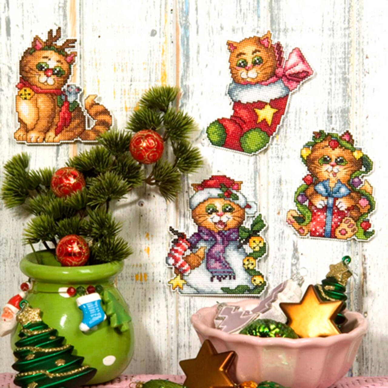 Orchidea Cats at Christmas Ornaments Counted Cross-Stitch Kit